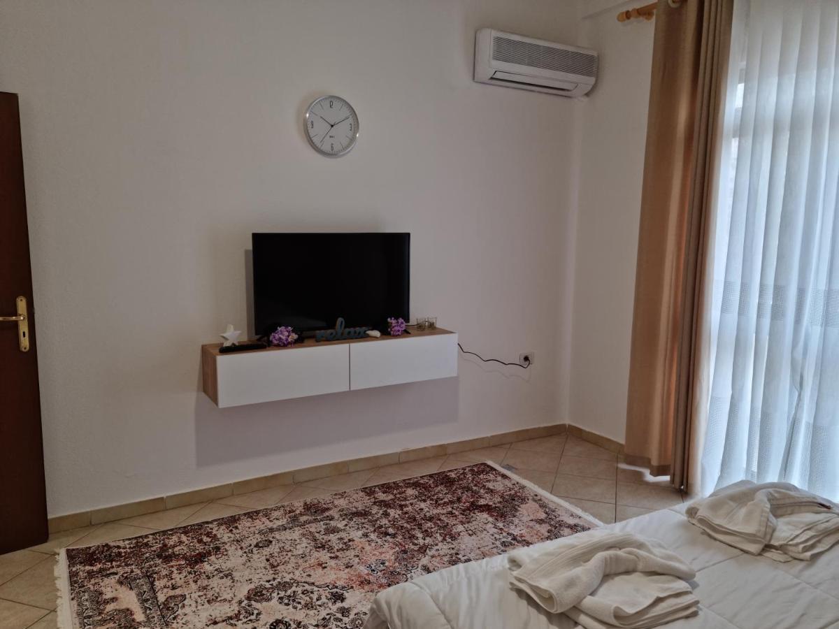 #Beautiful New Apartment,Studio- Close Tirana City Center Екстер'єр фото